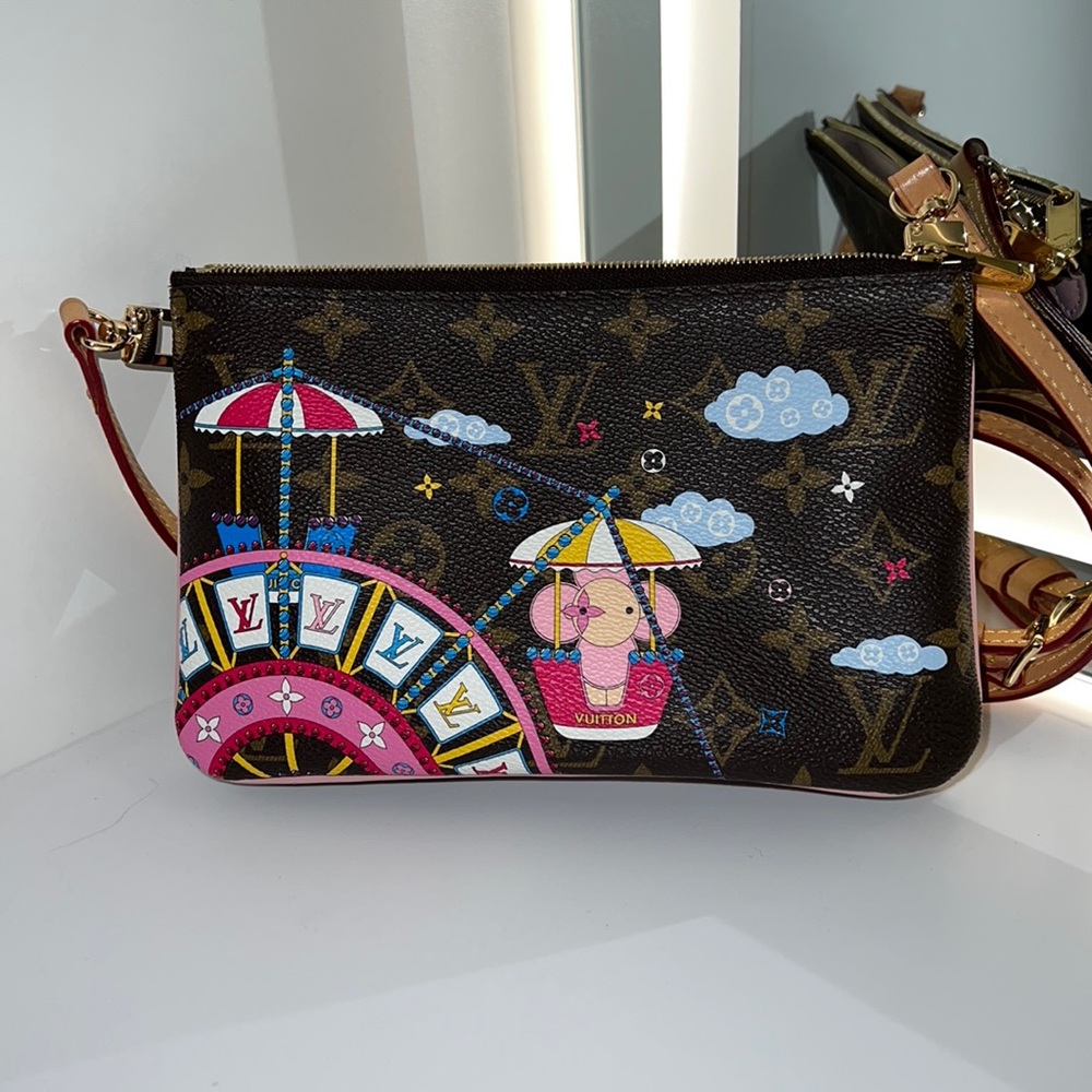 Louis Vuitton doble zip pochette